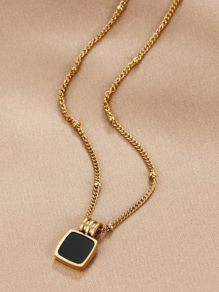 COLETTE SIGNATURE NECKLACE