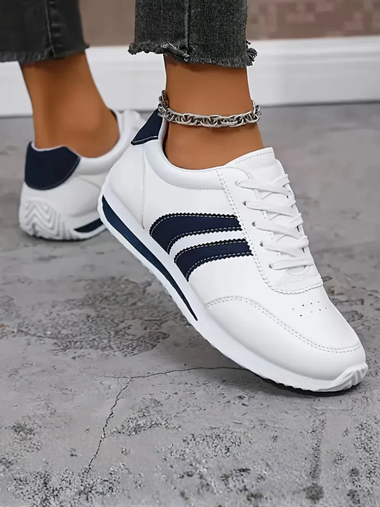 AERIS COMFORTSTEP SNEAKERS