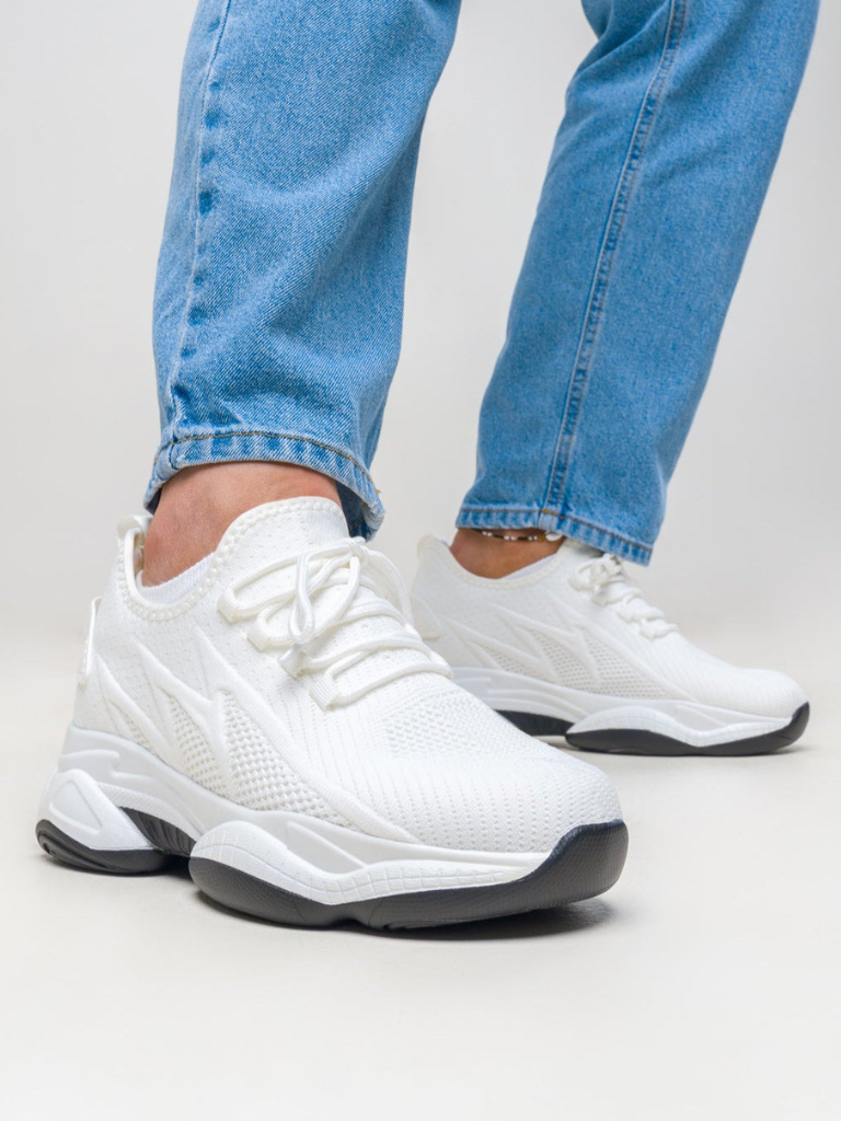 NIARA ELEVATE COMFORT SNEAKERS