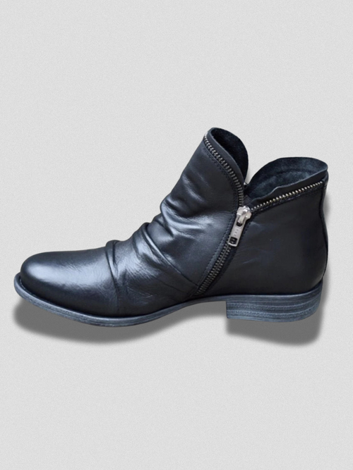 AVELORIA SUPPORTIVE BOOTS